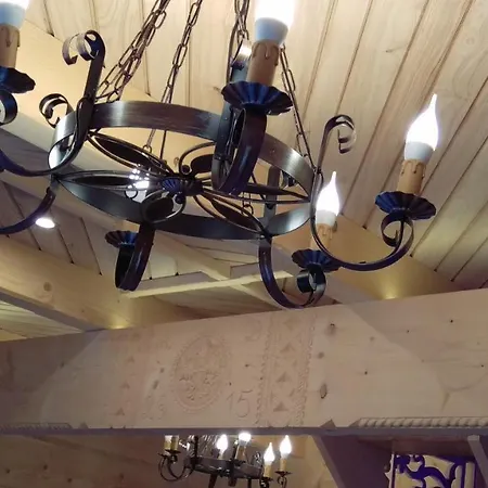 Pod Modrzewiami Chalet Ciche (Nowy Targ)