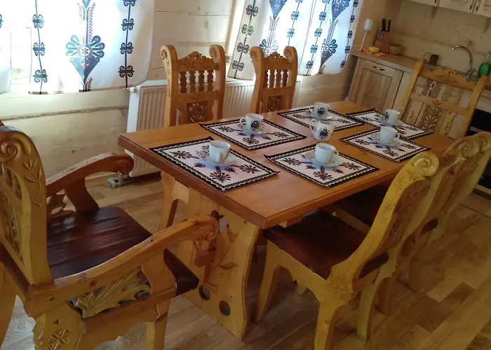 Pod Modrzewiami Σαλέ